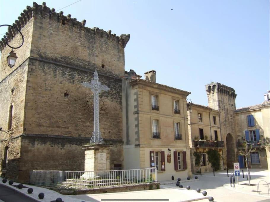 Chez Lydia - Osez La Vie De Chateau ! Pont Du Gard, Uzes Remoulins Esterno foto